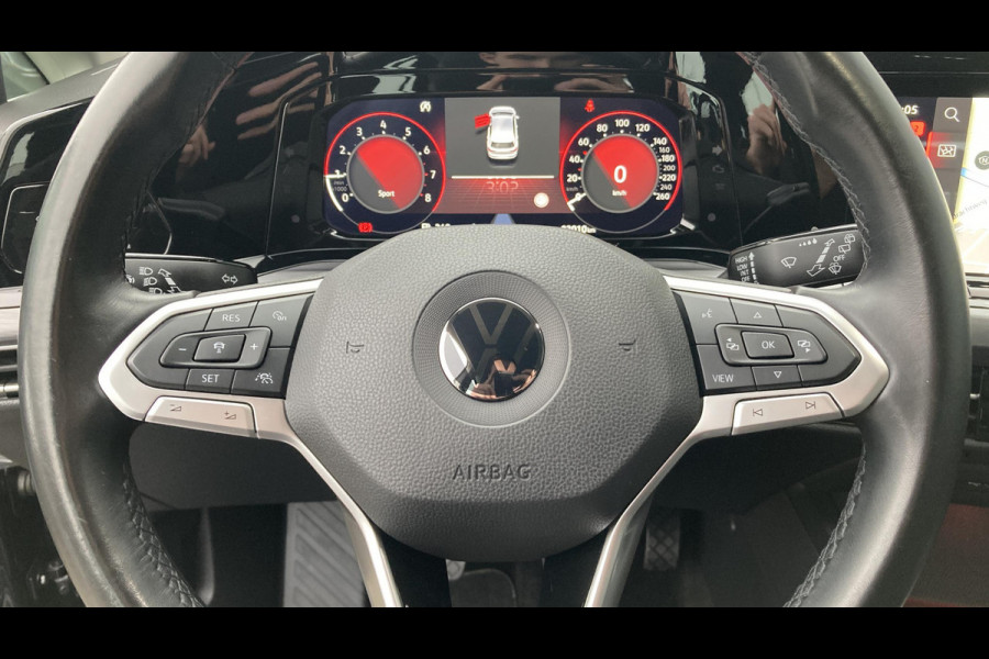 Volkswagen Golf 1.5 TSI Style Trekhaak Navigatie Full-LED Pdc Acc Android/Carplay