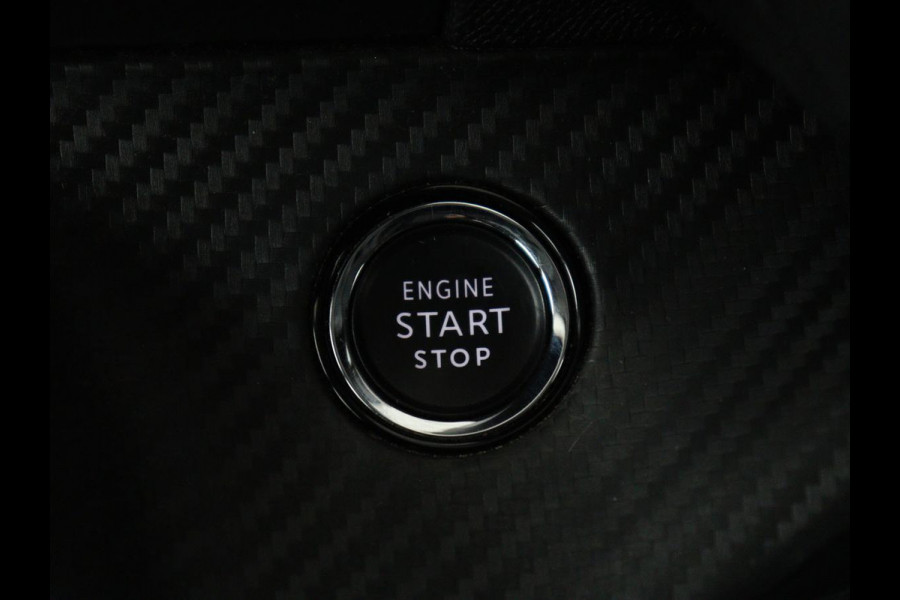 Peugeot e-2008 EV Allure 50 kWh | SOH 91% | 3 Fase | Half leder | Carplay | Camera | Full LED | Navigatie | Climate control | Parkeerhulp | Cruise control | Bluetooth