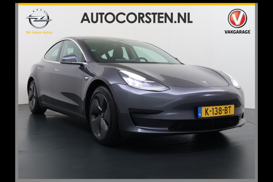 Tesla Model 3 RWD SR plus Soh 92% LFP Accu Trekhaak AutoPilot Leder Panoramadak Adaptive-Cruise Camera's Elektr.-Stuur+Stoelen+Spiegels+Geheug Navi LED DAB Voorverwarmen Keyless One-Pedal-Drive Lmv 18" SOH 92% 1e Eigenaar Origineel Nederlandse Auto 1.000kg Trekvermogen