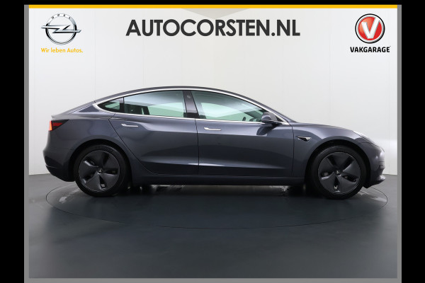 Tesla Model 3 RWD SR plus Soh 92% LFP Accu Trekhaak AutoPilot Leder Panoramadak Adaptive-Cruise Camera's Elektr.-Stuur+Stoelen+Spiegels+Geheug Navi LED DAB Voorverwarmen Keyless One-Pedal-Drive Lmv 18" SOH 92% 1e Eigenaar Origineel Nederlandse Auto 1.000kg Trekvermogen