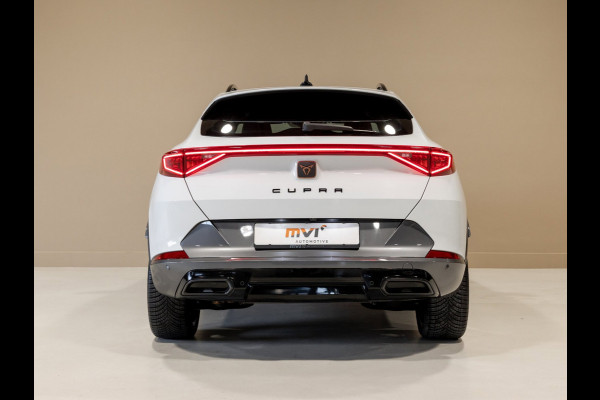 CUPRA Formentor 1.5 TSI / 150pk / Panorama dak / Stuur en stoelverwarming / Rondomzicht camera /