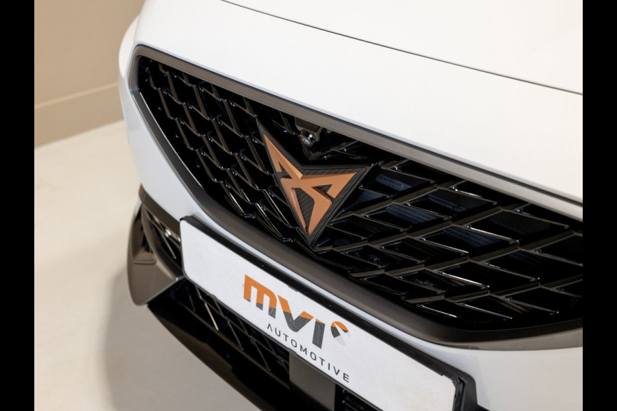 CUPRA Formentor 1.5 TSI / 150pk / Panorama dak / Stuur en stoelverwarming / Rondomzicht camera /