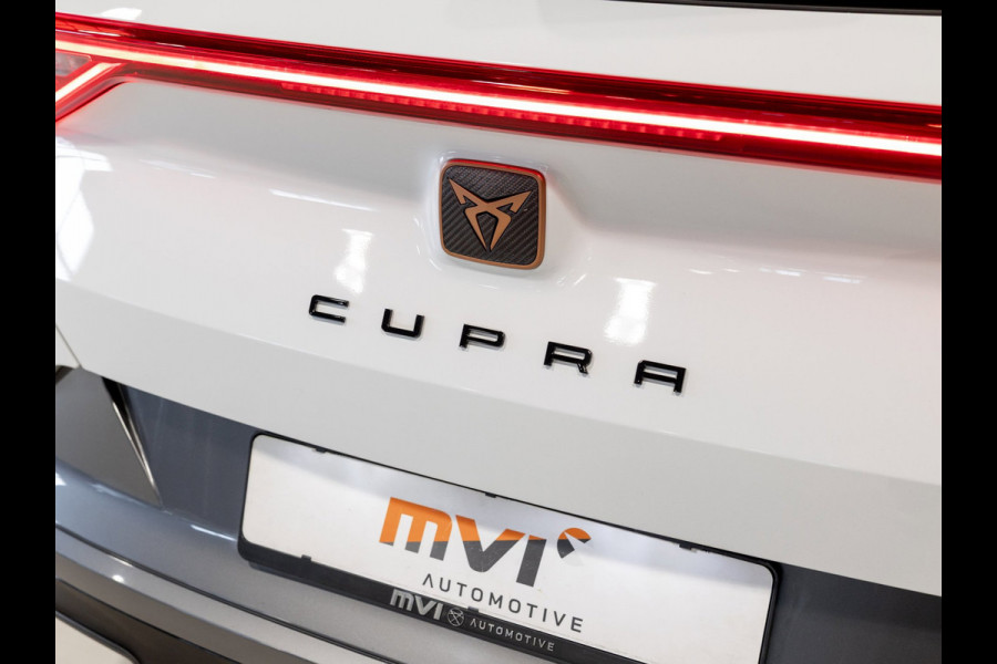 CUPRA Formentor 1.5 TSI / 150pk / Panorama dak / Stuur en stoelverwarming / Rondomzicht camera /