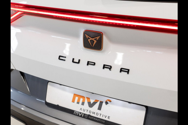 CUPRA Formentor 1.5 TSI / 150pk / Panorama dak / Stuur en stoelverwarming / Rondomzicht camera /