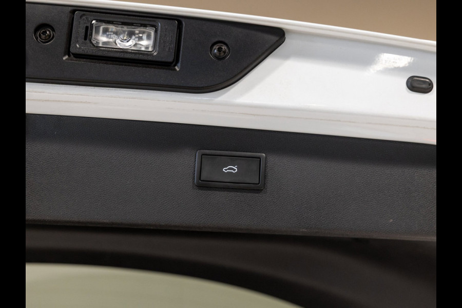 CUPRA Formentor 1.5 TSI / 150pk / Panorama dak / Stuur en stoelverwarming / Rondomzicht camera /