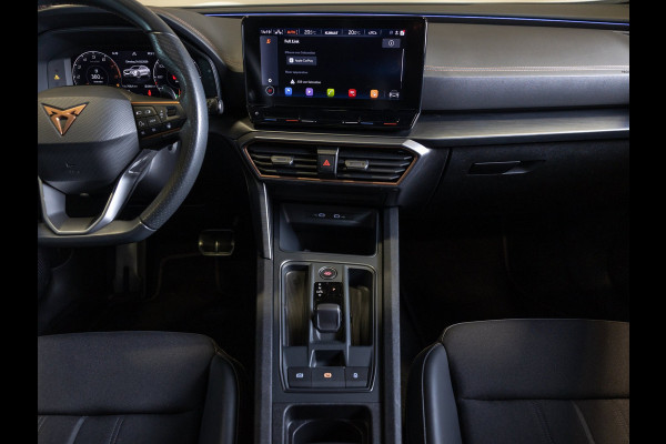 CUPRA Formentor 1.5 TSI / 150pk / Panorama dak / Stuur en stoelverwarming / Rondomzicht camera /