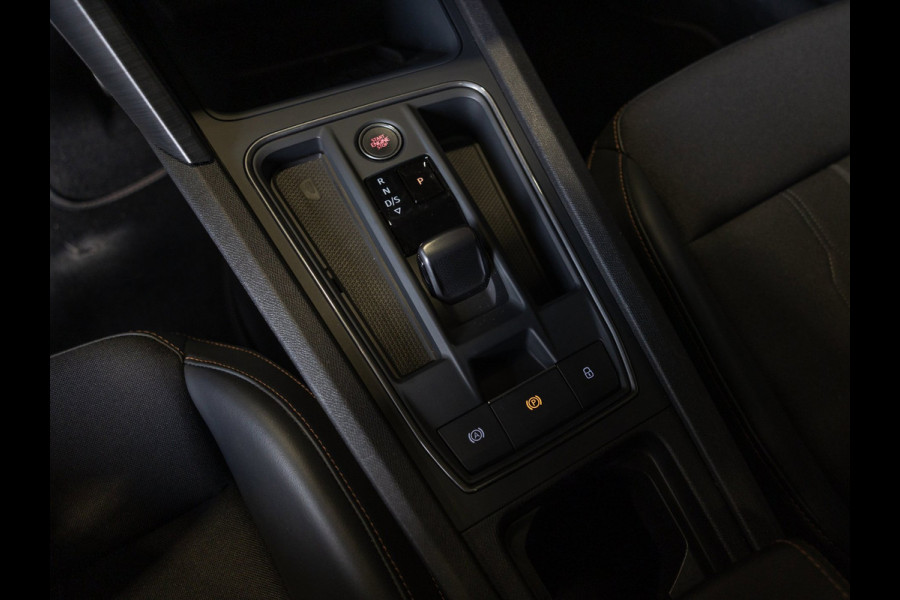 CUPRA Formentor 1.5 TSI / 150pk / Panorama dak / Stuur en stoelverwarming / Rondomzicht camera /