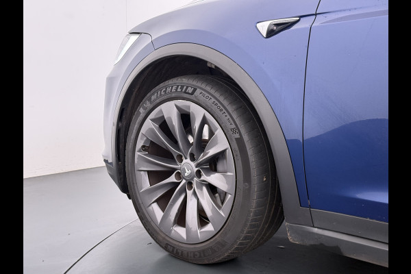Tesla Model X 100D 20" Trekhaak Leder Luchtvering Adaptive Cruise AutoPilot Panoramadak Vleugeldeuren Camera's Elektr.Stoelen/Stuur+Verwarmd+G Adaptieve koplampen Lmv 20" Led Elektr.-Achterklep Bordherkenning Verwarmde Sproeiers-bladen Carbon Sentry Mode Valet mode 2250 kg Trekvermogen! € 124.700 nieuw !
