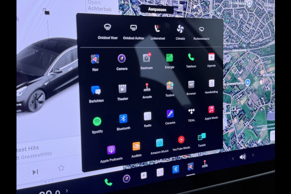 Tesla Model 3 RWD SR plus 325PK LFP Accu Trekhaak AutoPilot Leder Panoramadak Adaptive-Cruise Camera's Elektr.-Stuur+Stoelen+Spiegels+Geheugen Navi LED DAB Voorverwarmen Keyless One-Pedal-Drive Lmv 18" SOH 89% 1.000KG Trekgewicht 1e Eigenaar Origineel Nederlandse Auto Fabrieks Garantie op Accu en Motor tot 14-12-2028/160.000km