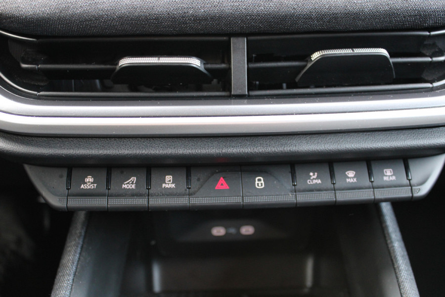 Škoda Elroq 50 LIMITED EDITION GR NAVI TREKHAAK LED 16000KM!!