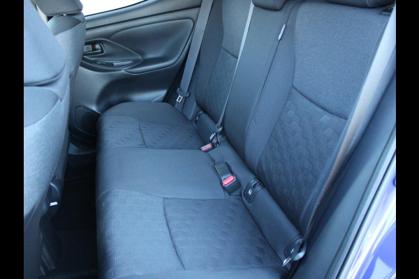 Toyota Yaris 1.5 Hybrid 115 First Edition | APPLE CARPLAY | ACHTERUITRIJCAMERA |