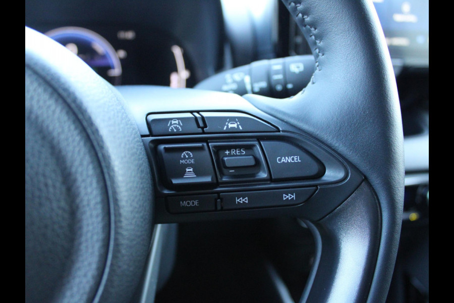 Toyota Yaris 1.5 Hybrid 115 First Edition | APPLE CARPLAY | ACHTERUITRIJCAMERA |