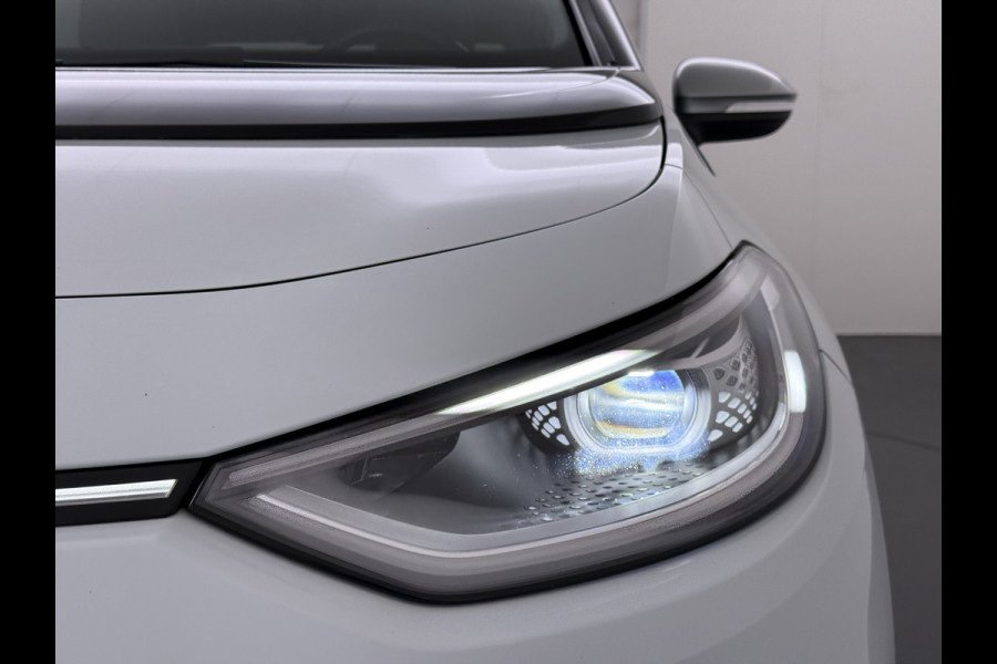 Volkswagen ID.3 First MAX 62kWh SOH 90% Panoramadak Ergo Active Stoelen Navi Pro Ecc Adap.Cruise Heads-Up Display Camera Pdc Lmv 20" Apple Carplay Android Auto Origineel Nederlandse Auto Zeer luxe uitvoering