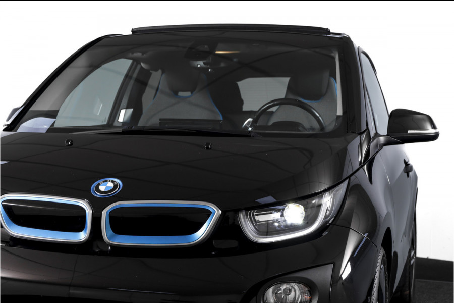 BMW i3 Basis 94Ah 33 kWh | S/k-panodak | Harman/Kardon | Dig. Cockpit | Adapt. cruise | Stoelverw. | PDC | Camera | NAV | ECC | LM 20" |