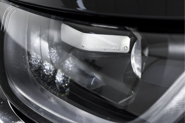 BMW i3 Basis 94Ah 33 kWh | S/k-panodak | Harman/Kardon | Dig. Cockpit | Adapt. cruise | Stoelverw. | PDC | Camera | NAV | ECC | LM 20" |