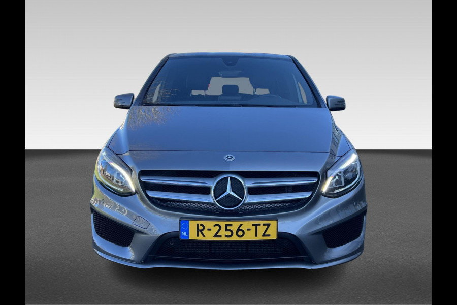 Mercedes-Benz B-Klasse 180 Business Solution AMG | Trekhaak