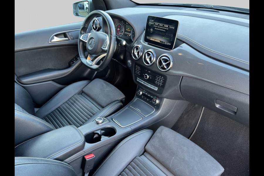 Mercedes-Benz B-Klasse 180 Business Solution AMG | Trekhaak