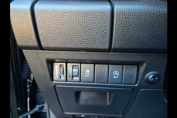 Isuzu D-max Double Cab Lang 5 persoons LSX Automaat 4WD 3,5 ton trekgewicht