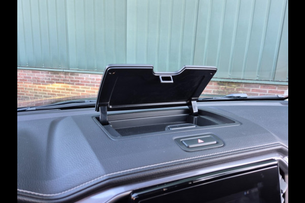 Isuzu D-max Double Cab Lang 5 persoons LSX Automaat 4WD 3,5 ton trekgewicht