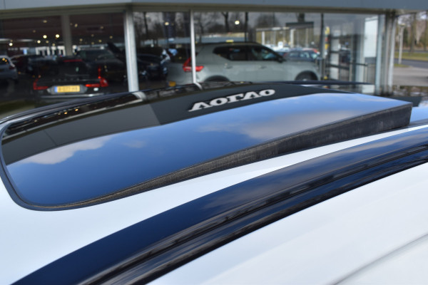 Volvo XC60 T6 Plug-in hybrid AWD Plus Dark | Trekhaak | Harman Kardon | Full LED