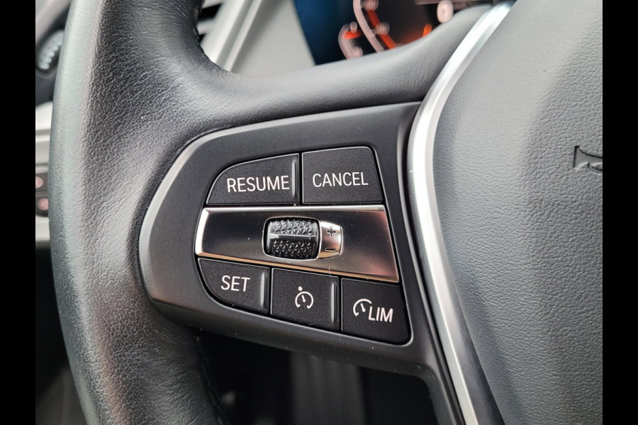 BMW 1-serie 118i Sport-Line, Camera, Digi Cockpit [1e eig. NL BTW]