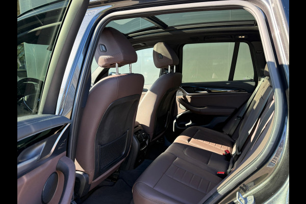 BMW IX3 95% SOH Executive 80 kWh Shadow Line Pano|Leder|Sfeer|Dealer Onderhouden