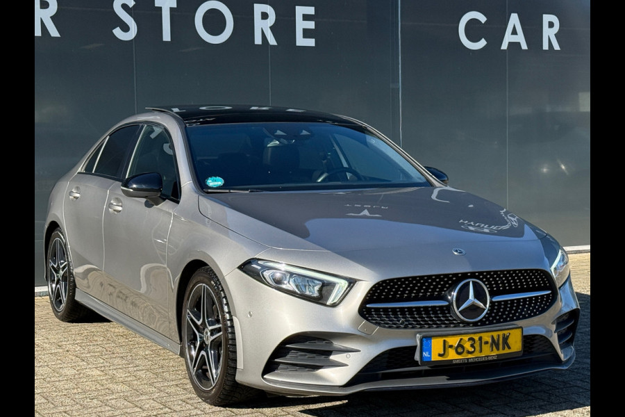 Mercedes-Benz A-Klasse 180 AMG NIGHT Pano|Sfeer||Dealer Onderhouden
