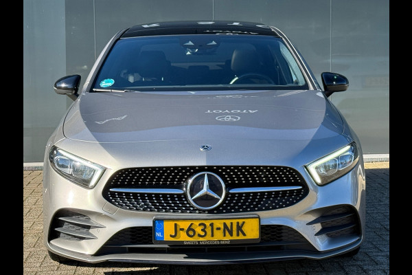 Mercedes-Benz A-Klasse 180 AMG NIGHT Pano|Sfeer||Dealer Onderhouden