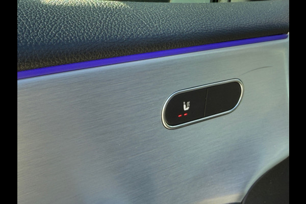 Mercedes-Benz A-Klasse 180 AMG NIGHT Pano|Sfeer||Dealer Onderhouden