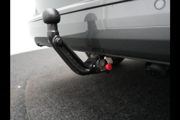 Volkswagen Caddy Maxi 1.5 TSI Style DSG Dealer O.H | Adaptive Cruise | Trekhaak Afn. | Apple Carplay | Camera | Alcantara Sportstoelen | LED Koplampen | Virtual | DAB | 17"L.M |