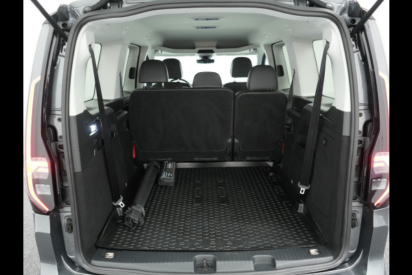 Volkswagen Caddy Maxi 1.5 TSI Style DSG Dealer O.H | Adaptive Cruise | Trekhaak Afn. | Apple Carplay | Camera | Alcantara Sportstoelen | LED Koplampen | Virtual | DAB | 17"L.M |