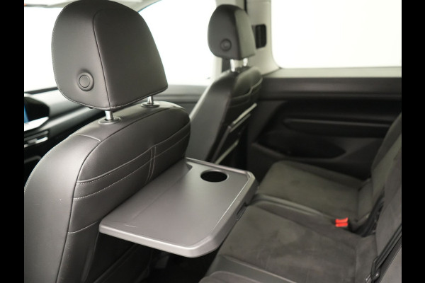 Volkswagen Caddy Maxi 1.5 TSI Style DSG Dealer O.H | Adaptive Cruise | Trekhaak Afn. | Apple Carplay | Camera | Alcantara Sportstoelen | LED Koplampen | Virtual | DAB | 17"L.M |