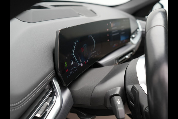 BMW X1 xDrive23i M Sport 204pk Dealer O.H | Panodak | Adaptive Cruise | Lederen Sportstoelen Massage & Memory | Head Up | 360 Camera | Harman Kardon | Widescreen Navi | Parkassist | Keyless | 19"L.M | Apple Carplay |