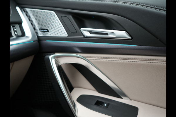 BMW X1 xDrive23i M Sport 204pk Dealer O.H | Panodak | Adaptive Cruise | Lederen Sportstoelen Massage & Memory | Head Up | 360 Camera | Harman Kardon | Widescreen Navi | Parkassist | Keyless | 19"L.M | Apple Carplay |