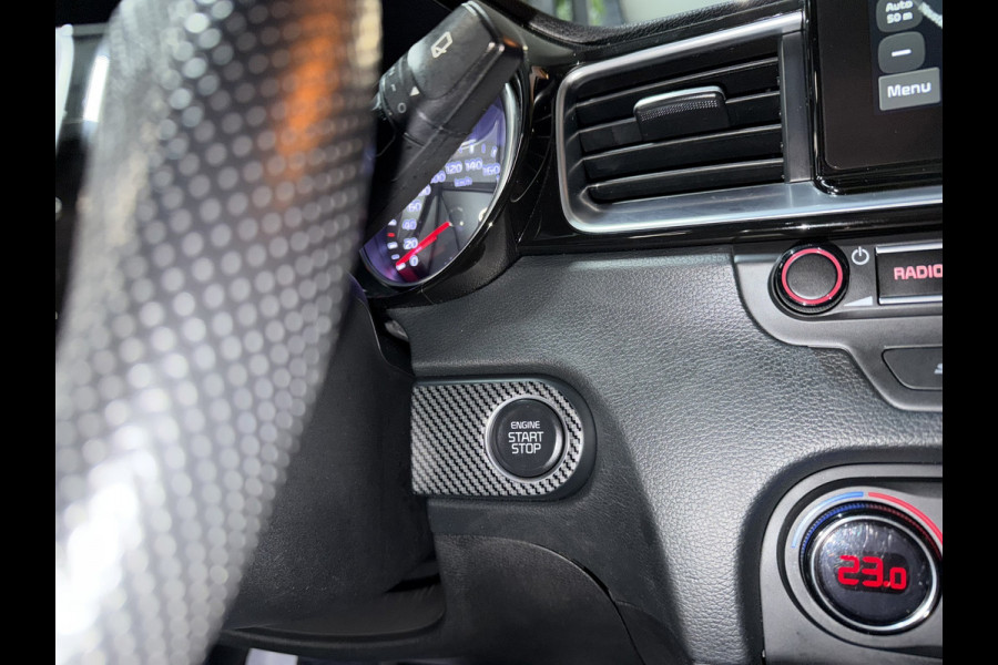 Kia ProCeed 1.6 T-GDi GT 204PK Garantie Trekhaak Pano Memory Carplay Camera JBL Audio StuurVW StoelVW Blindspot ACC Navi Rijklaar