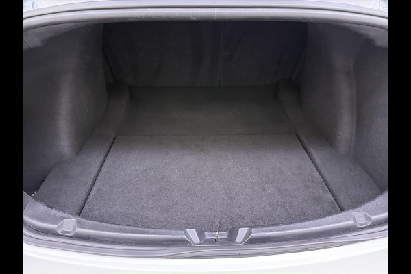 Tesla Model 3 Long Range AWD 75kWh Facelift Warmtepomp Lmv 19" AutoPilot Leder Panoramadak Adaptive-Cruise Camera's Elektr.-Stuur+Stoelen+Spie Navi LED DAB Voorverwarmen interieur Keyless One-Pedal-Drive 4WD SOH 87% Origineel Nederlandse Auto Fabrieksgarantie op Accu en Motor tot 27-09-2027/192.00km
