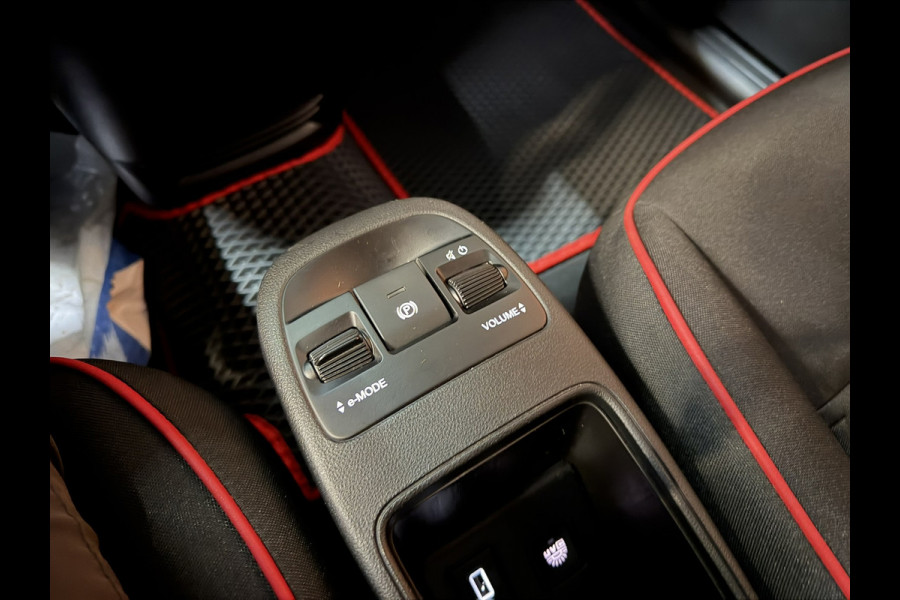 Fiat 500 La Prima 42 kWh Garantie Camera Cruise Navi Clima Lane Rijklaar