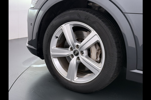 Audi e-tron 313pk Quattro Soh 91% Leer PanoDak Adaptive.Cruise Camera Elek.Stoelen+Memory+Verwarmd Navi Ecc Pdc Stoelverwarming Elek.Achterklep AWD Led Bluetooth Rijstrooksensor WiFi Lmv 4WD Business Edition Plus 71kWh Origineel Nederlandse Auto 1800kg trekvermogen!