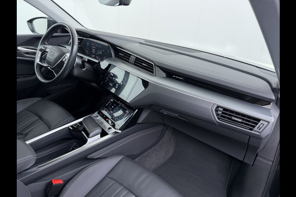 Audi e-tron 313pk Quattro Soh 91% Leer PanoDak Adaptive.Cruise Camera Elek.Stoelen+Memory+Verwarmd Navi Ecc Pdc Stoelverwarming Elek.Achterklep AWD Led Bluetooth Rijstrooksensor WiFi Lmv 4WD Business Edition Plus 71kWh Origineel Nederlandse Auto 1800kg trekvermogen!