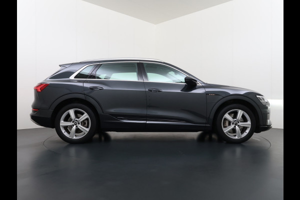 Audi e-tron 313pk Quattro Soh 91% Leer PanoDak Adaptive.Cruise Camera Elek.Stoelen+Memory+Verwarmd Navi Ecc Pdc Stoelverwarming Elek.Achterklep AWD Led Bluetooth Rijstrooksensor WiFi Lmv 4WD Business Edition Plus 71kWh Origineel Nederlandse Auto 1800kg trekvermogen!