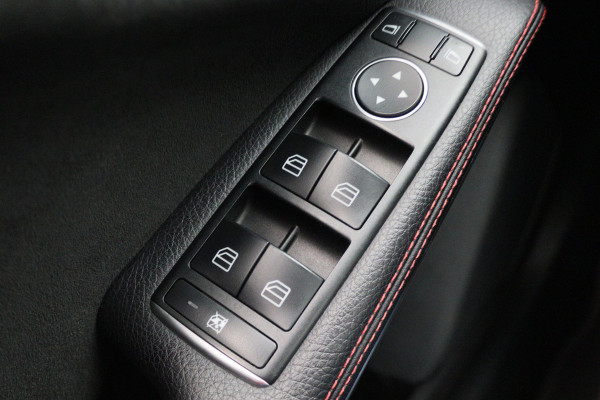 Mercedes-Benz CLA-Klasse Shooting Brake 180 Business Solution AMG Night Upgrade Automaat Panoramadak, LED, Camera, Navigatie, Stoelverwarming, PDC, 18"