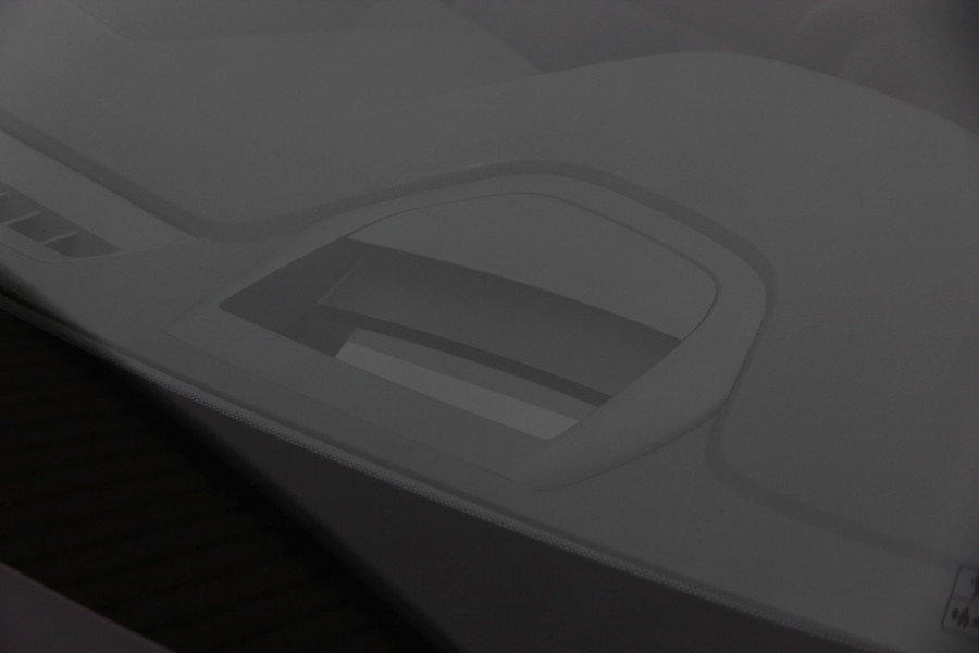 Volvo XC60 2.0 T6 Plug-in hybrid AWD Plus Black Edition R-Design | Nieuw | Pano | Head-up | ACC