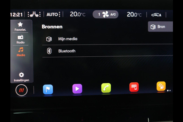 Seat Leon 1.5 eTSI FR Launch Edition | Stoelverwarming | Adaptive cruise | Carplay | Camera | Beats Pack | Sfeerverlichting | Navigatie | Keyless | Stuurverwarming | Navigatie