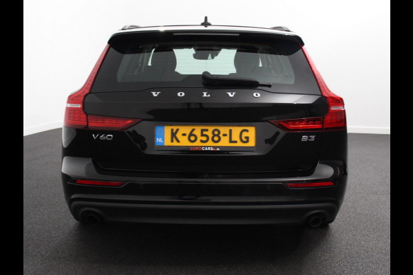 Volvo V60 2.0 B3 Automaat Momentum | Navigatie | Wegklapbare Trekhaak | Climate Control | Blis | Parkeer sensoren | Cruise Control | Lichtmetalen Velgen