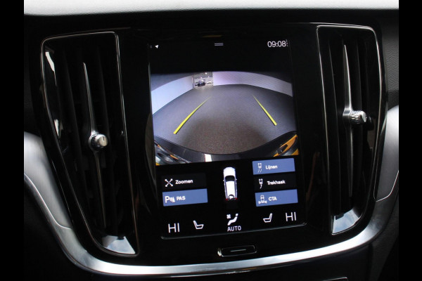 Volvo V60 2.0 B3 Automaat Momentum | Navigatie | Wegklapbare Trekhaak | Climate Control | Blis | Parkeer sensoren | Cruise Control | Lichtmetalen Velgen
