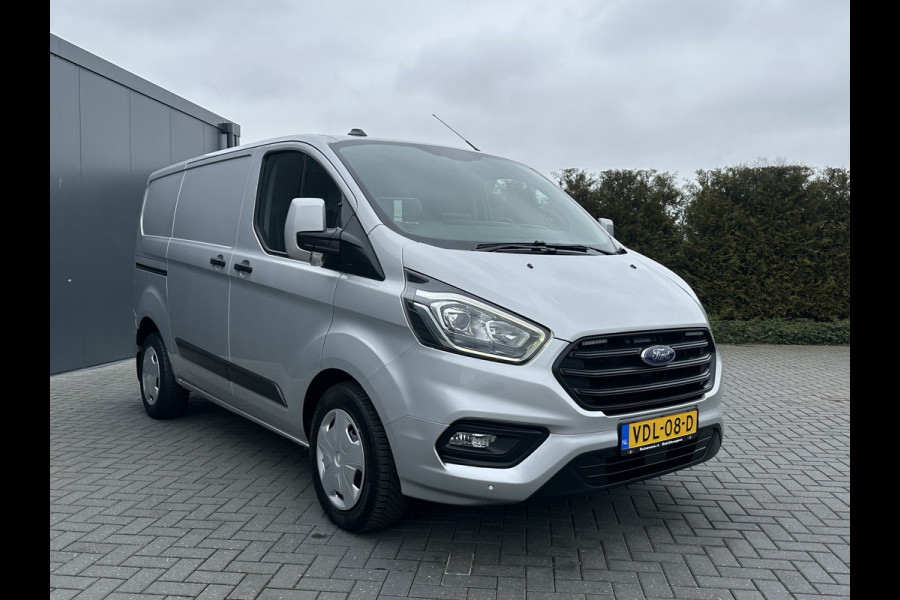 Ford Transit Custom 300 2.0 TDCI 130 PK / L1H1 / 1e EIG. / ZEER NETJES !! / 80.809 KM !! / ACHTERKLEP / STOELVERW. / AIRCO / CRUISE / NAVI / CAMERA