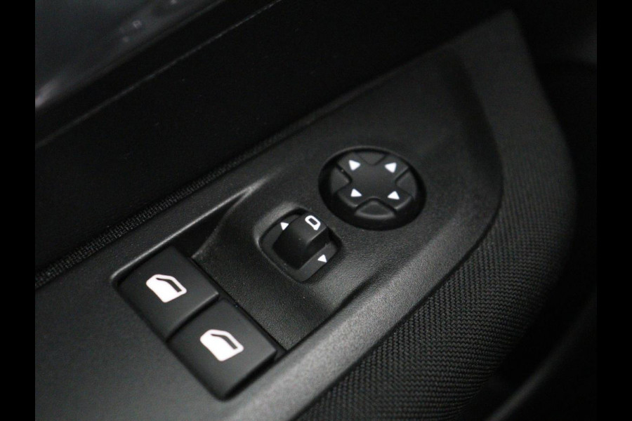 Peugeot e-208 EV Active 50 kWh | SOH 96% | 3 Fase | Navigatie | Climate control | Parkeerhulp | Cruise control | Bluetooth