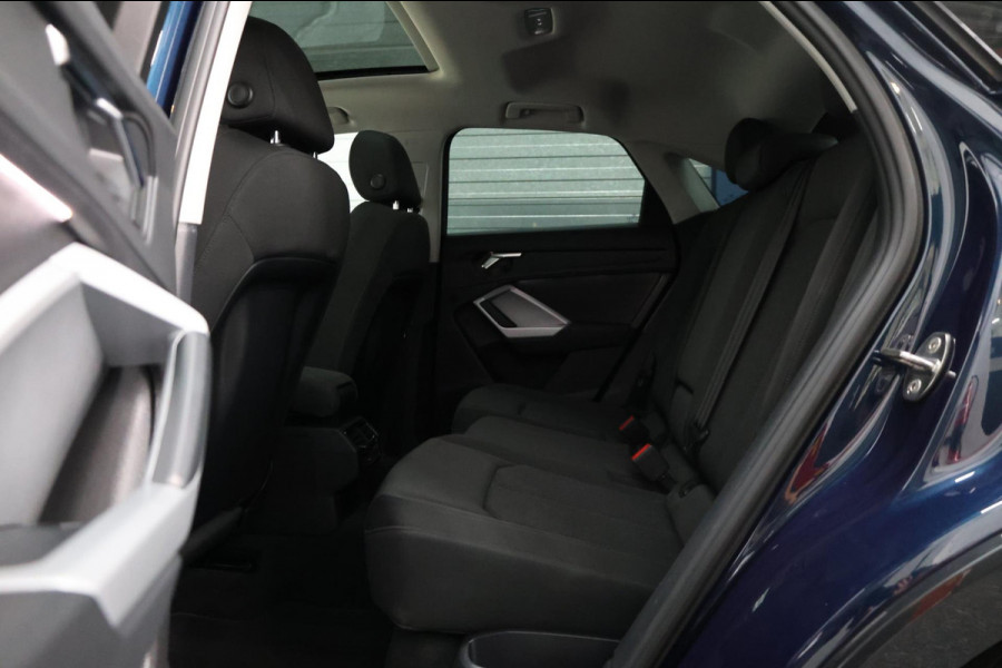 Audi Q3 Sportback 35 1.5 TFSI S-Edition 150+PK LED/S-LINE/VIRTUAL/PANO/20" LMV/PDC/ACC/ECC/12 MND GARANTIE!