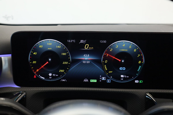 Mercedes-Benz A-Klasse 250 e Premium Plus AMG Line Keyless Go/Start 360 Camera Stoelverw