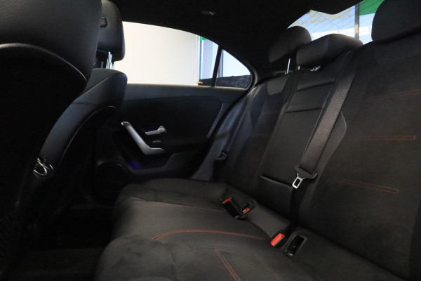 Mercedes-Benz A-Klasse 250 e Premium Plus AMG Line Keyless Go/Start 360 Camera Stoelverw